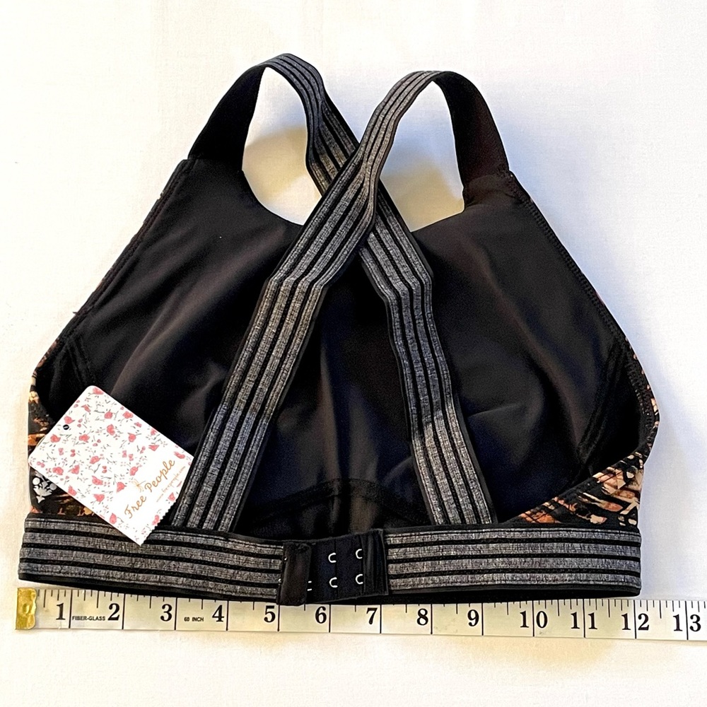 Free People Printed Practice Makes Perfect Sports Bra Crossback Black Combo NWT - Picture 16 of 16